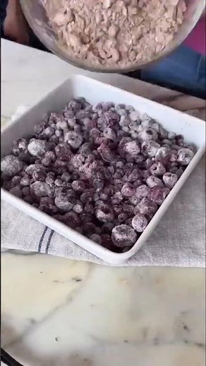 Frozen Berry Crumble This Frozen Berry Crumble is a total winner because it is SO EASY TO MAKE and