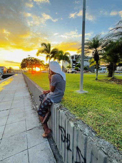 Mon Inséparable: A Tribute to Friendship