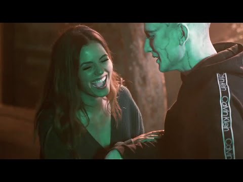Victoria Justice - Stay (Behind The Scenes)