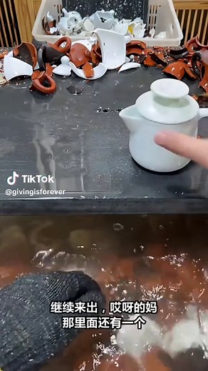 Excellence or Nothing. 🔨🍵 #qualitycontrol