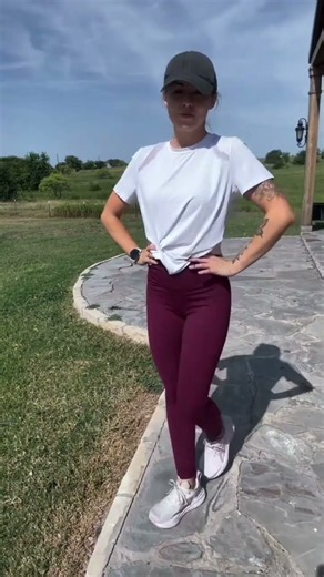 need every color of these leggings from #fabletics #leggings #leggingsreview