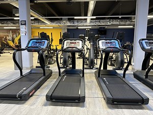 Częstochowa. Nowa siłownia w dzielnicy Trzech Wieszczy. Czynna 24h na dobę. Zajrzeliśmy do środka