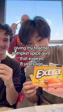 HALLOWEEN SPECIAL 🎃 #gumwall #gum #pumpkinspicelatte #pumpkin #halloween #pumpkinspice #shorts