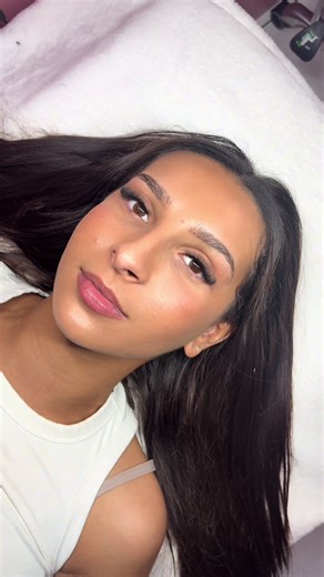 Volume Russe : Transformation des Cils Avant/Après