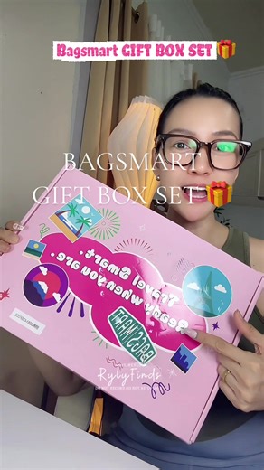 Bagsmart Gift Box Set - Ideal Travel Tote and Pouch