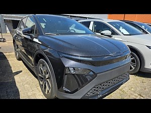 The new 2025 Skoda Elroq 85 Sportine walk around in Black Magic in 4K