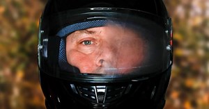 How to Stop Motorcycle Helmet Fogging - It's Better On The Road
