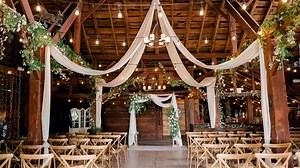 Stablegate Farm & Vineyard | Wedding Venues | Cost, Reviews & Photos | Zola