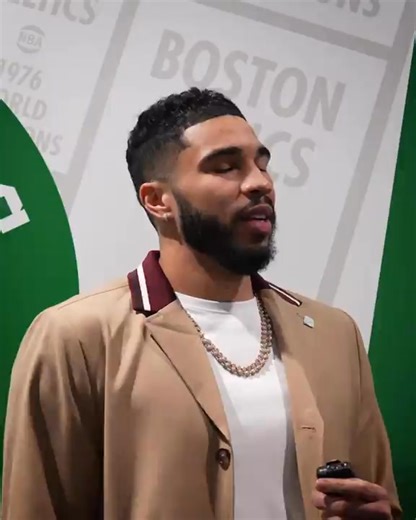 Wouldn't be here without the love and support of all the women in our lives 💚 #WomensHistoryMonth | Boston Celtics