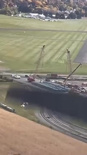 Imagine trying to land a plane but finding three cranes, over 100 feet tall, blocking the runway. That's what a pilot says he encountered at the Dansville airport. See our full story: https://www.whec.com/top-news/standoff-in-north-dansville-as-large-cranes-near-airport-cause-safety-hazard-for-pilots/ | WHEC TV