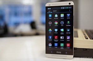 Rumored Galaxy Note III now has rumored competition from the HTC One Max