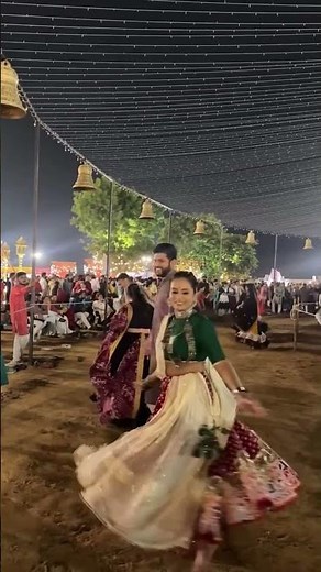 Garba Queen | Navratri Garba Lover | Gujarati Garba | Couple Garba | Garba Status #garbalover