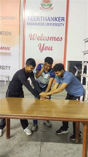 Red Hands Challenge 😂