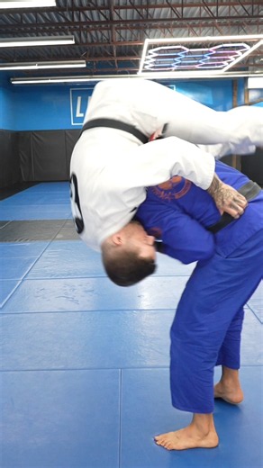3 SUPER painful Judo takedowns 😅🥋