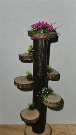New creation, the jumping spider tree. These will be getting a larger base on Tuesday. This is the 4