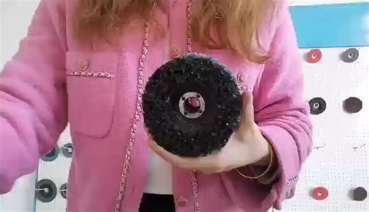 Clean and Strip Discs for Metal 4.5 Inch Surface Preparation Sanding and Cleaning Disc