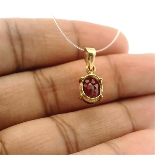 14K Yellow Gold Natural Garnet Oval Solitaire Pendant | Classic Prong-Set Design