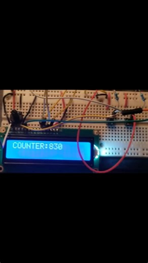 Arduino LCD Counter Demo 🤖 | Simple Electronics Project