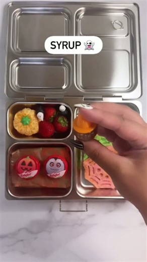 Halloween breakfast lunch waffles 🧇 #Shorts fun & easy lunch box ideas #kidslunch #schoollunchideas