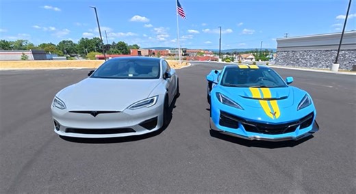 [VIDEO] Corvette ZR1 Settles the Debate with Roll Races Against a Tesla Plaid - Corvette: Sales, News & Lifestyle