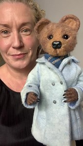 The brown bear project is coming along nicely. I’ve decided to develop this as a workshop with pre-recorded videos and design templates. It would be a 3-4 session workshop due to the size and detail involved. If you would like to learn how to make this animal inspired character please message/comment so that I can gauge the level of interest￼. Thank you 🐻😍 * * #needlefeltinganimals #needlefeltedbear #teddybear #needlefelting #animalinspired #BrownBear #handmadebear #woolsculpture #anthropomorp