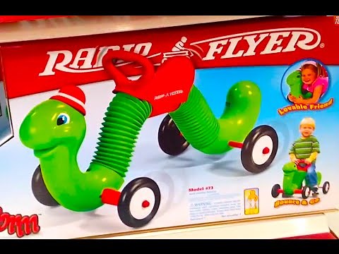 RADIO FLYER "The Inch Worm" Scooter Bounce & Go Toy