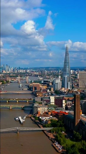 Beautiful London, England 🇬🇧 - 4K Ultra HD Drone Video