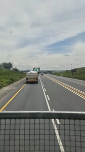 Enjoying the beautiful view while climbing Van Reenen Pass on the N3. The scenery is stunning and the road is full of nice trucks making their way through the mountains. 🚛🌄 | Jackie Malema