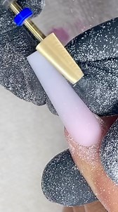 When it comes to achieving a beautiful and perfect acrylic nail set, there are three key elements that I believe make all the difference. 2 Day Nail Workshop 📍Seattle Washington December 2 & 3 Limited seats DM for more info Using @ndsbeautypro cover powder collection. . . . . . . . #everydaynail2 #nailart #nailsoftheday #nailvideo #foryou #nailtutorialvideo #naildesigns #nailtutorial #nails2inspire #nail #nails #longnails #nailswag #nailporn #nailpolish #nailsvideos #nailmagazine #nailpromagazi