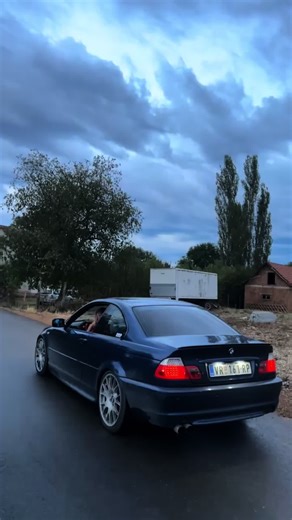 Custom Exhaust for BMW 330ci M54: Sound and Performance