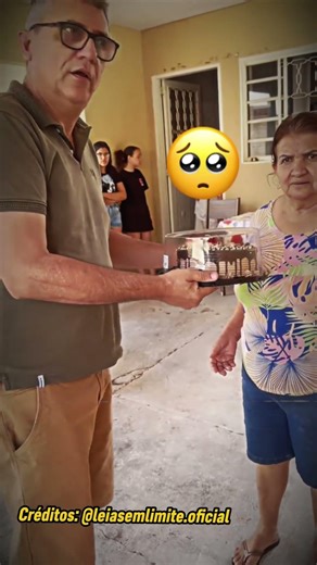 SÓ VAI CURTIR QUEM FICOU COM DÓ 🥺 #familia #aniversario #mãe #youtubeshorts #shorts