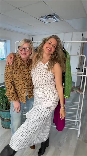 Girls playing dress up, but better! Thank you so much @Aussemista Style 👗💓 #stylist #bostonstylist #bostonfashion #styleme