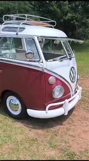 Split Window VW Bus #VwBusSplitWindow #VwClassicBus #OriginalOwnerOldVwBus #OutOfStorage35YearsVwBus