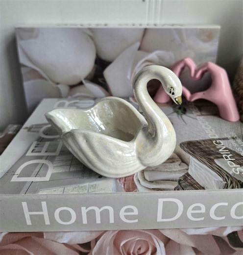 Vintage Mini Swan Bowl,white Soft-paste Porcelain Candy Dish. - Etsy