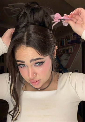 Thanks 💕@Dóòda H Samir @Sondos.M_MakeUp.Artist 💋 @Donum Atelier 💕💕💕💕💕
