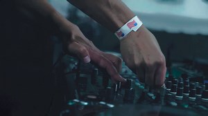 Still one of my favorite stops on the tour so far. Philly, you guys were so nuts I decided to come back for seconds 🤤 check my events page for details 🎥: Kaneff Productions | Kap Slap