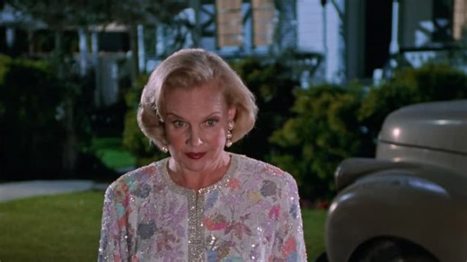Murder, She Wrote S09:E22 - Love's Deadly Desire