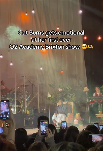 Cat Burns Emotional at O2 Academy Brixton Show