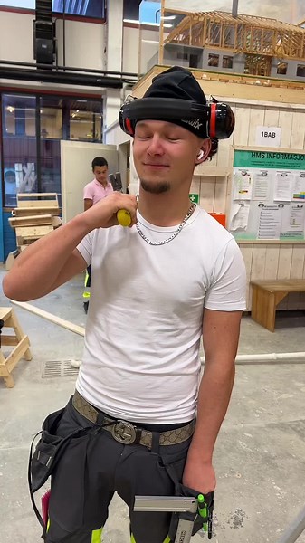 @S❤️ @🦇Batman🦇 #byggkrigere