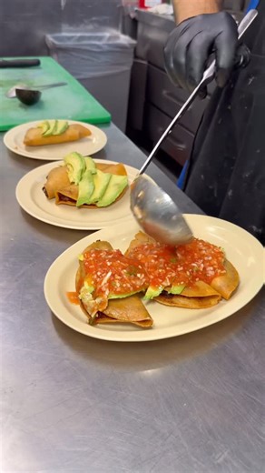 M4V.🇲🇽 on Instagram: "The deal of the year is coming this Tuesday, M4V Fam!!! 🤩 $1 Tacos dorados, live banda, giveaways, raffles and M4V merch for sale FROM OPEN UNTIL CLOSE on Tuesday, October 7!!! 🥳 It’s going to be a full on party @ 3000 Olympic Blvd!! Come on down and tell your friends!! 🔥🦐🐙🐠 #mariscos4vientos #losangeles #california #mariscos 🚨 Today’s Hours/Locations! 🚨 Mariscos 4 Vientos No. 1 3000 E. Olympic Blvd (323)266-4045 Uber Eats/Postmates with Full menu 😋 Monday - Thur