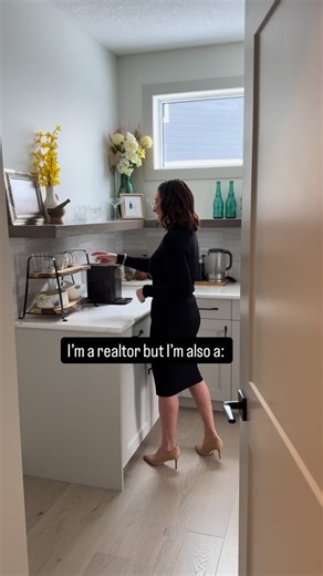 Because real estate isn’t just about transactions… it’s about guidance, strategy, and someone who’s got you covered at every step. When you work with me, you don’t just get an agent. You get a plan, a partner, and peace of mind. 🤍 Behind the scenes, I’m also your: • Project manager • Strategist & negotiator • Problem solver • Marketing director & content creator • Open house host • Moving coordinator • Investment guide • Home advisor & design support • Deadline keeper • Connector to the right p