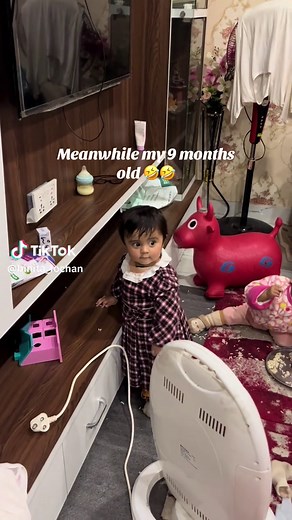#9monthold #messybaby i keep staring the way she is😅 #babygirl