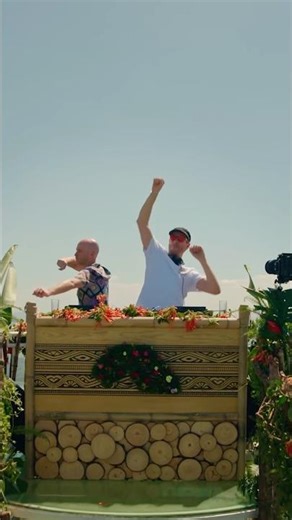 42 tracks of the very best in melodic house: Anjunadeep 16 has arrived.