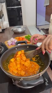 700K views · 11K reactions | Kya Job Ke Sath Youtube Pe Video Banana Galat Hai  #shorts #minivlog #dailyvlog#viralvideo #kathiroll | Simple Life Vlogs | Facebook