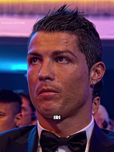 Momen Ronaldo Membalas Messi di Ballon D'or 😨