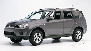 2011 Mitsubishi Outlander 4-door SUV