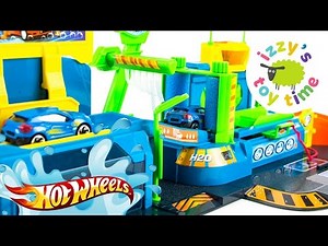 Cars | Hot Wheels Fast Lane Color Change Car Wash Playset | Fun Toy Cars