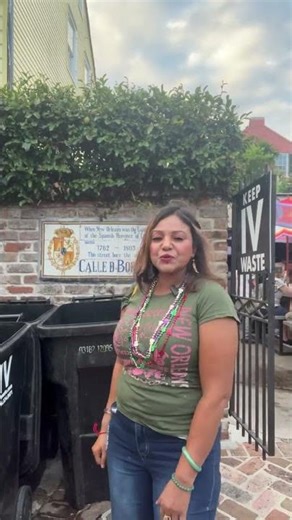 Famous bourbon street , Neworleans
