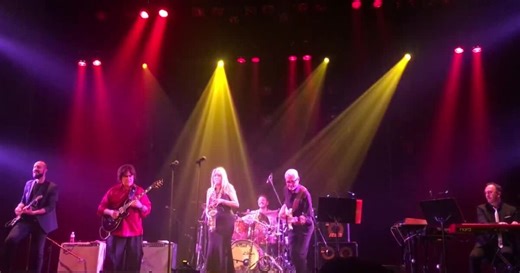 See Paula Atherton live in concert