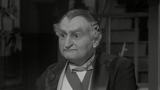 The Munsters S01:E35 - Herman's Happy Valley